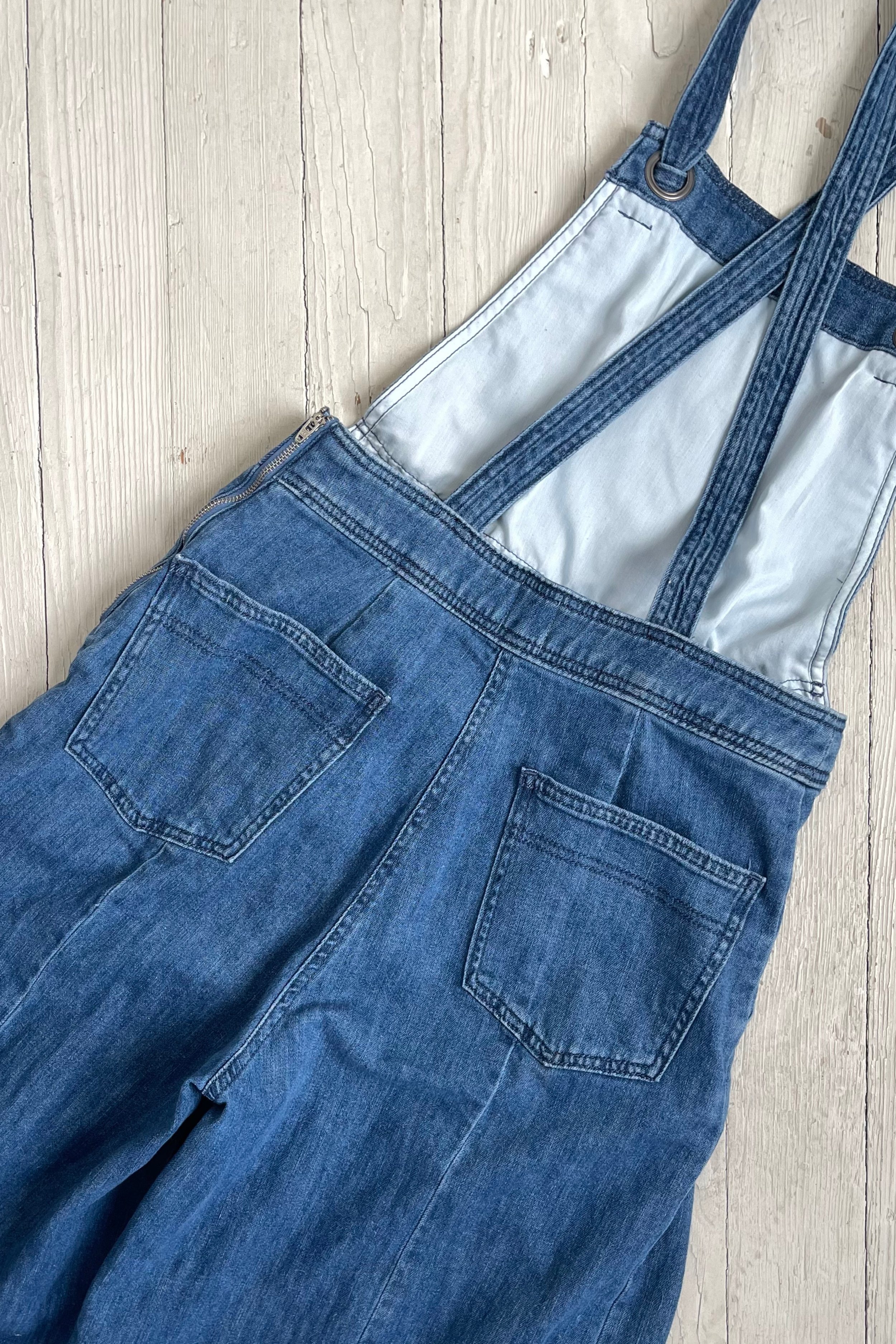199_FEELGOODVINTAGE.jpg