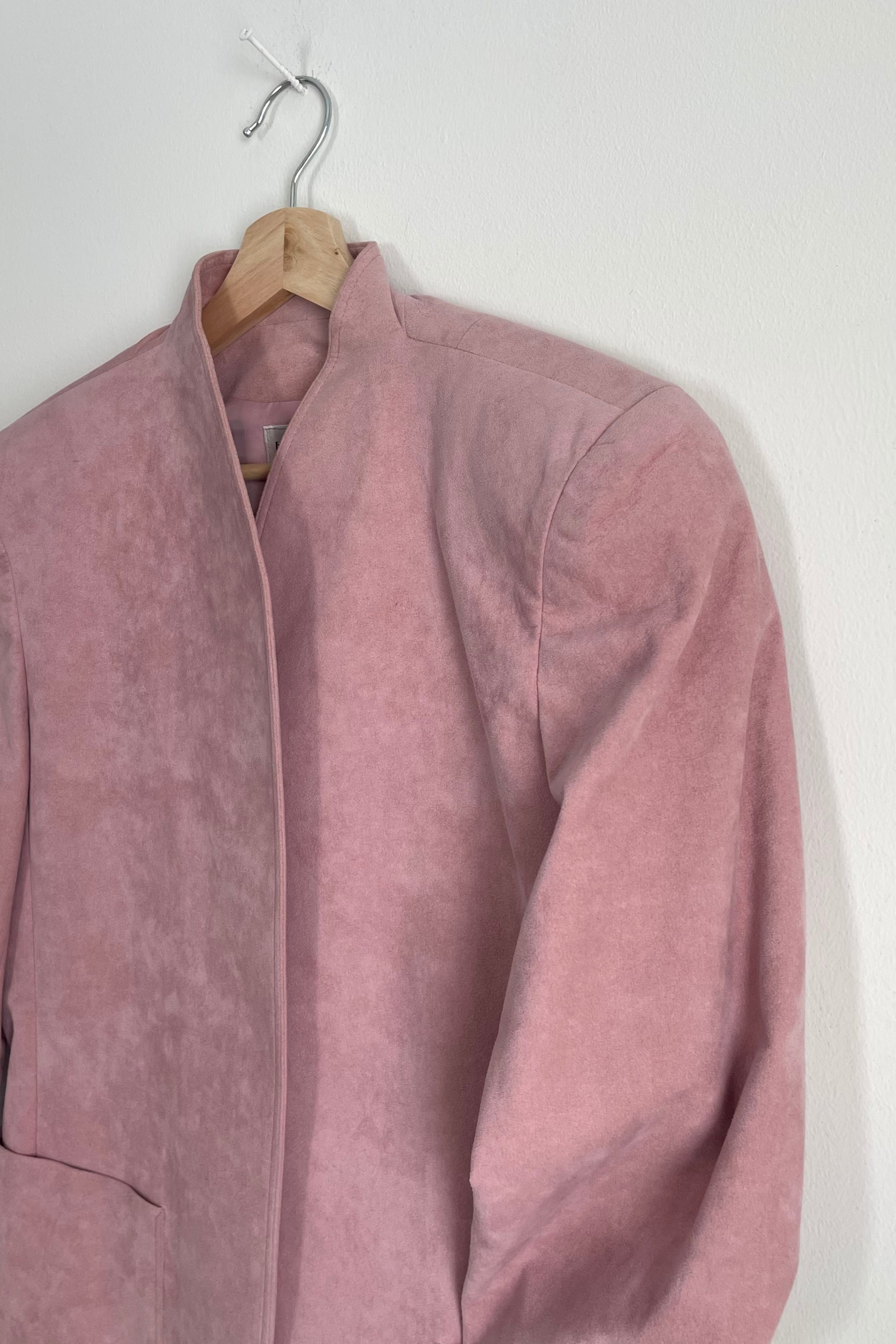 143_FEELGOODVINTAGE.jpg