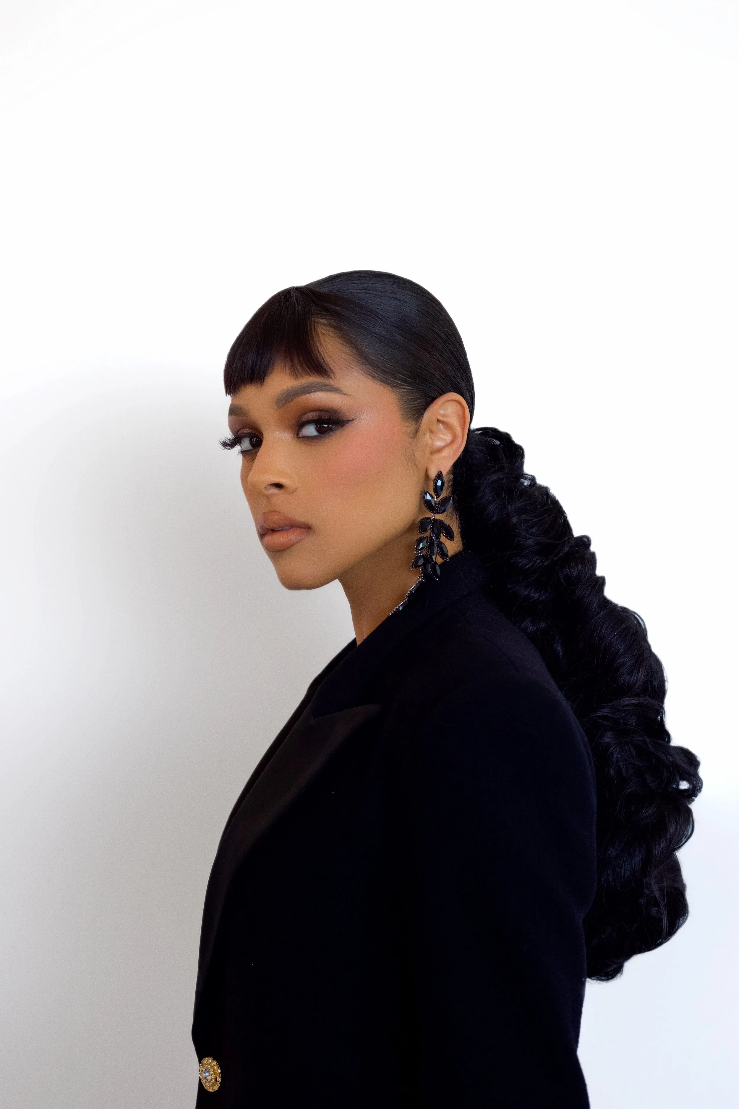 bukunmi 2024_bw.jpeg