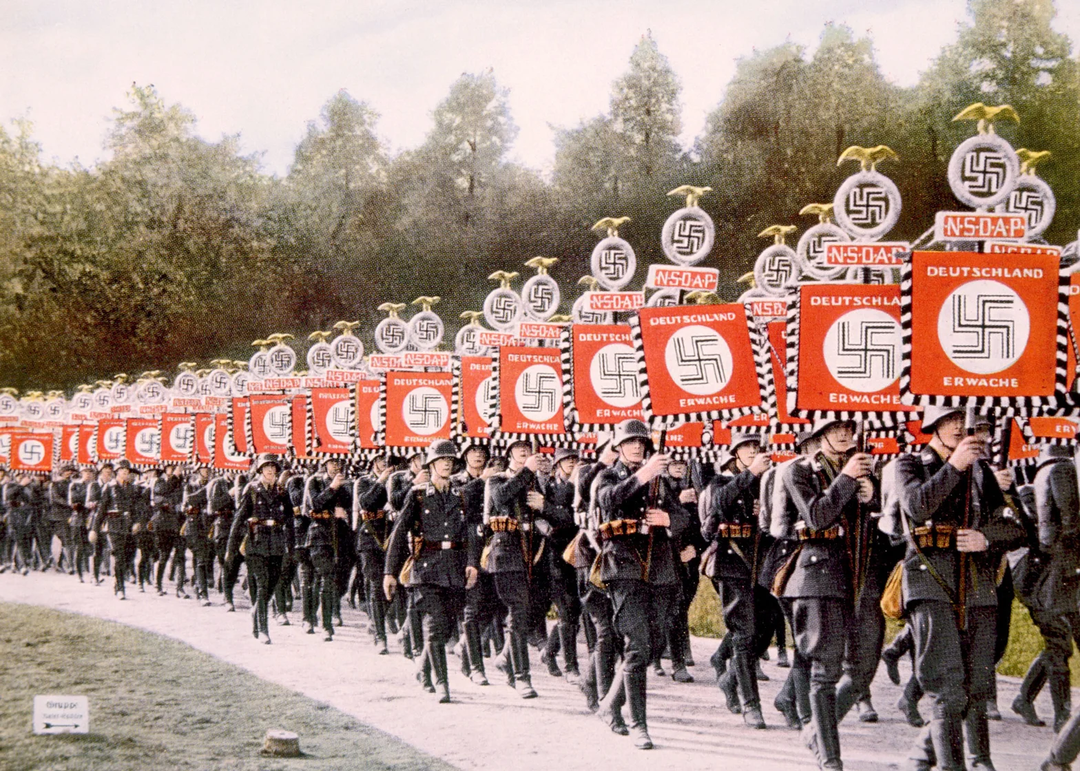 Trick or Tease AAHCT 2017_square 2-20.jpg