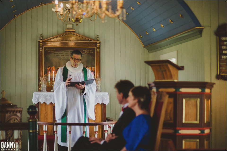 045_Grimsey_Iceland_Destination_Wedding_Photography.jpg