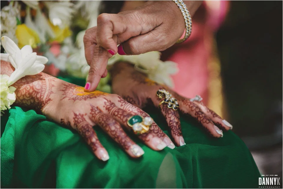 13_Hawaii_Indian_Destination_Wedding_Nalangu.jpg