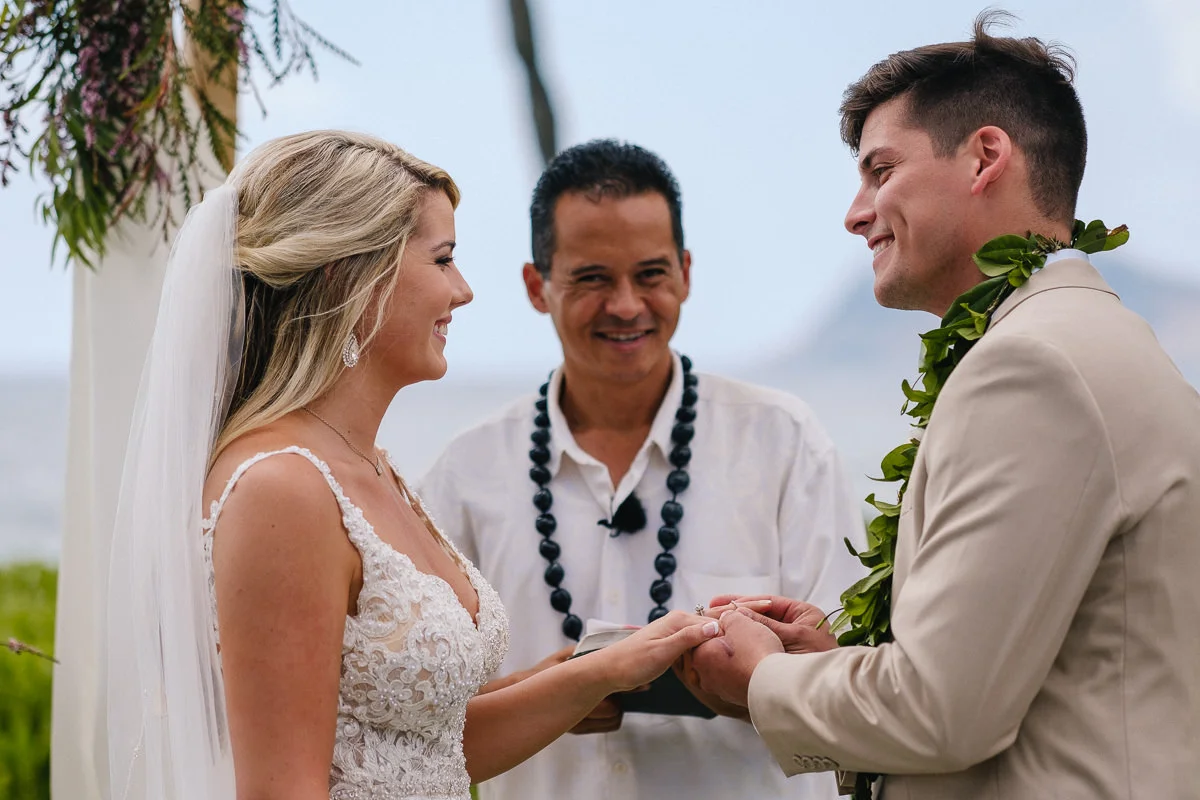 Honolulu_Hawaii_Elopement_Wedding_25.jpg