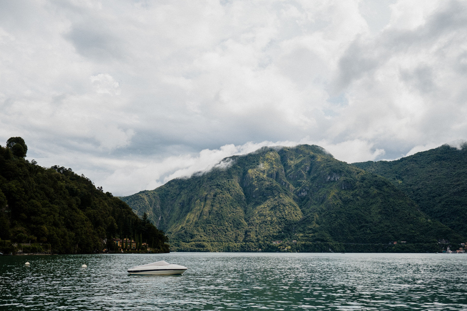 Lake_Como_Destination_Wedding_Photographer_001.jpg