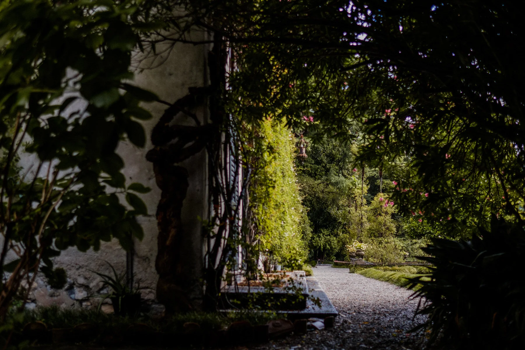 Lake_Como_Destination_Wedding_Photographer_002.jpg
