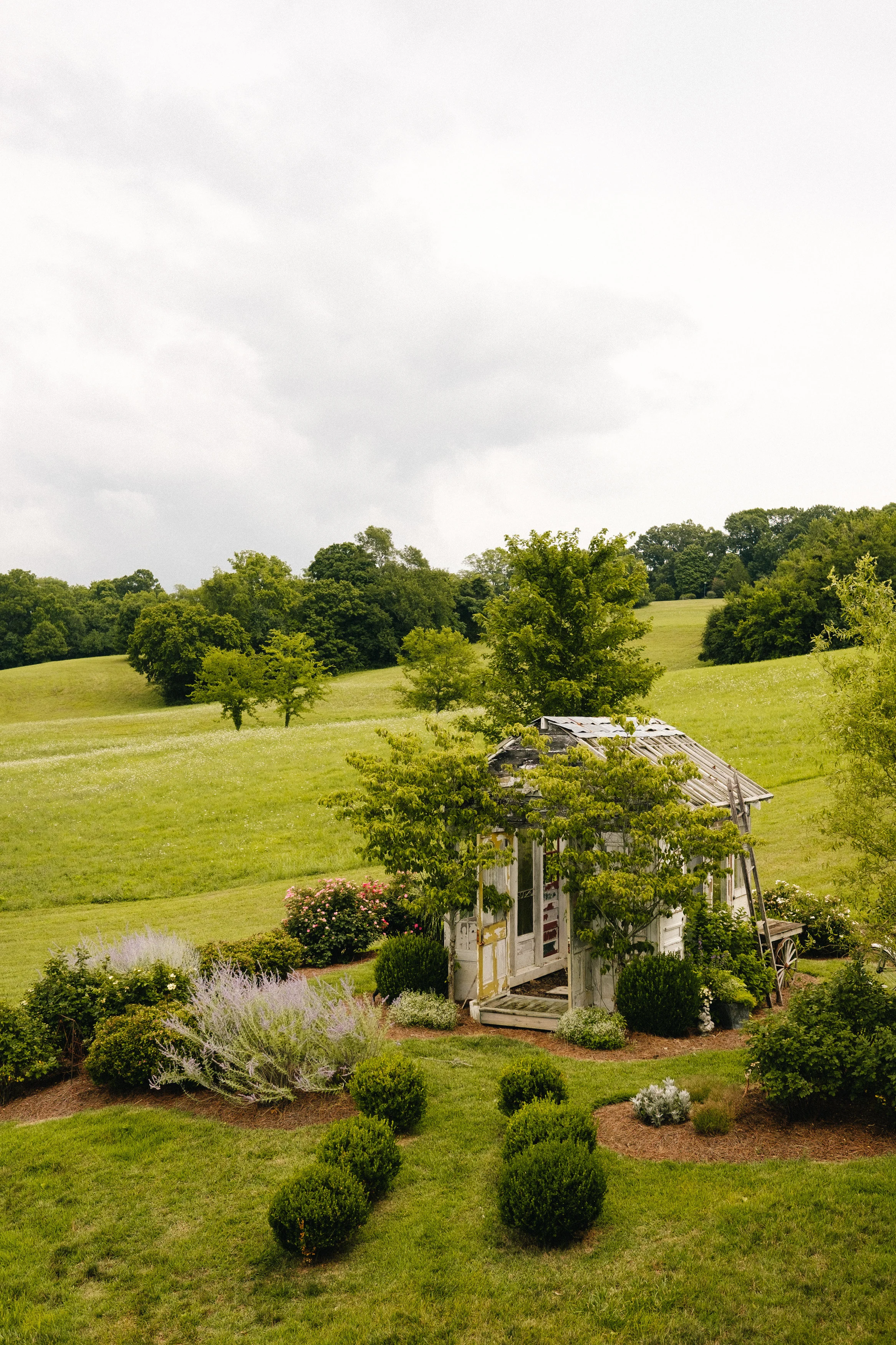 Nashville_Wedding_Photography_Mint_Springs_19.jpg