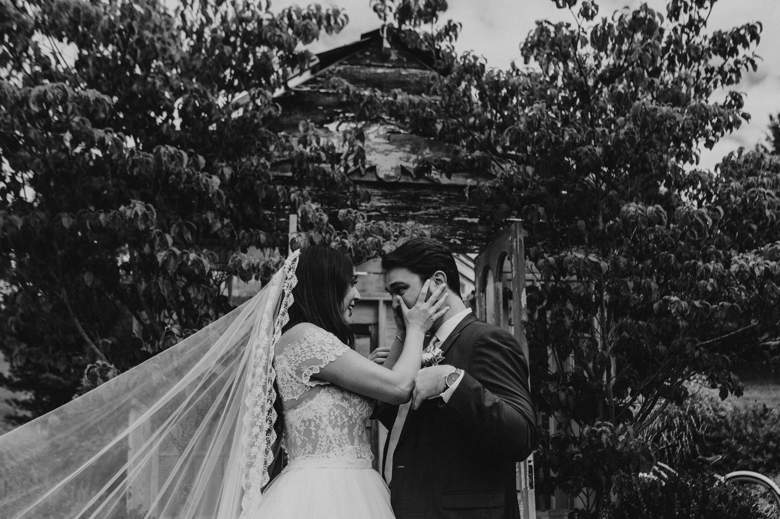Nashville_Wedding_Photography_Mint_Springs_26.jpg