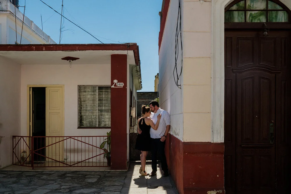 10_Cienfuegos_Cuba_Engagement_photographer.JPG