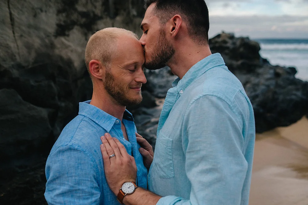 181_muai_hawaii_destination_same_sex_engagement_photographer.JPG