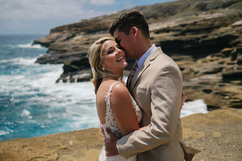 Honolulu_Hawaii_Elopement_Wedding_16.jpg
