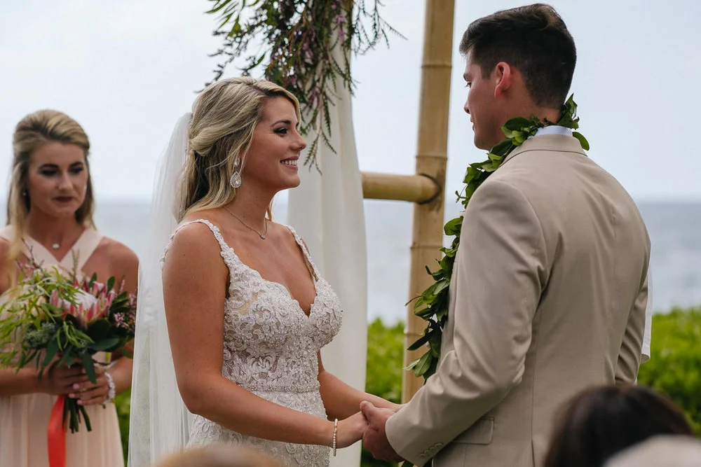 Honolulu_Hawaii_Elopement_Wedding_24.jpg