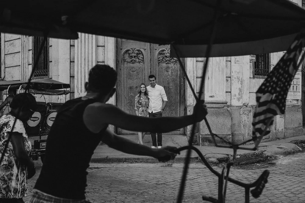Havana_Cuba_Engagement_Photography_01.jpg