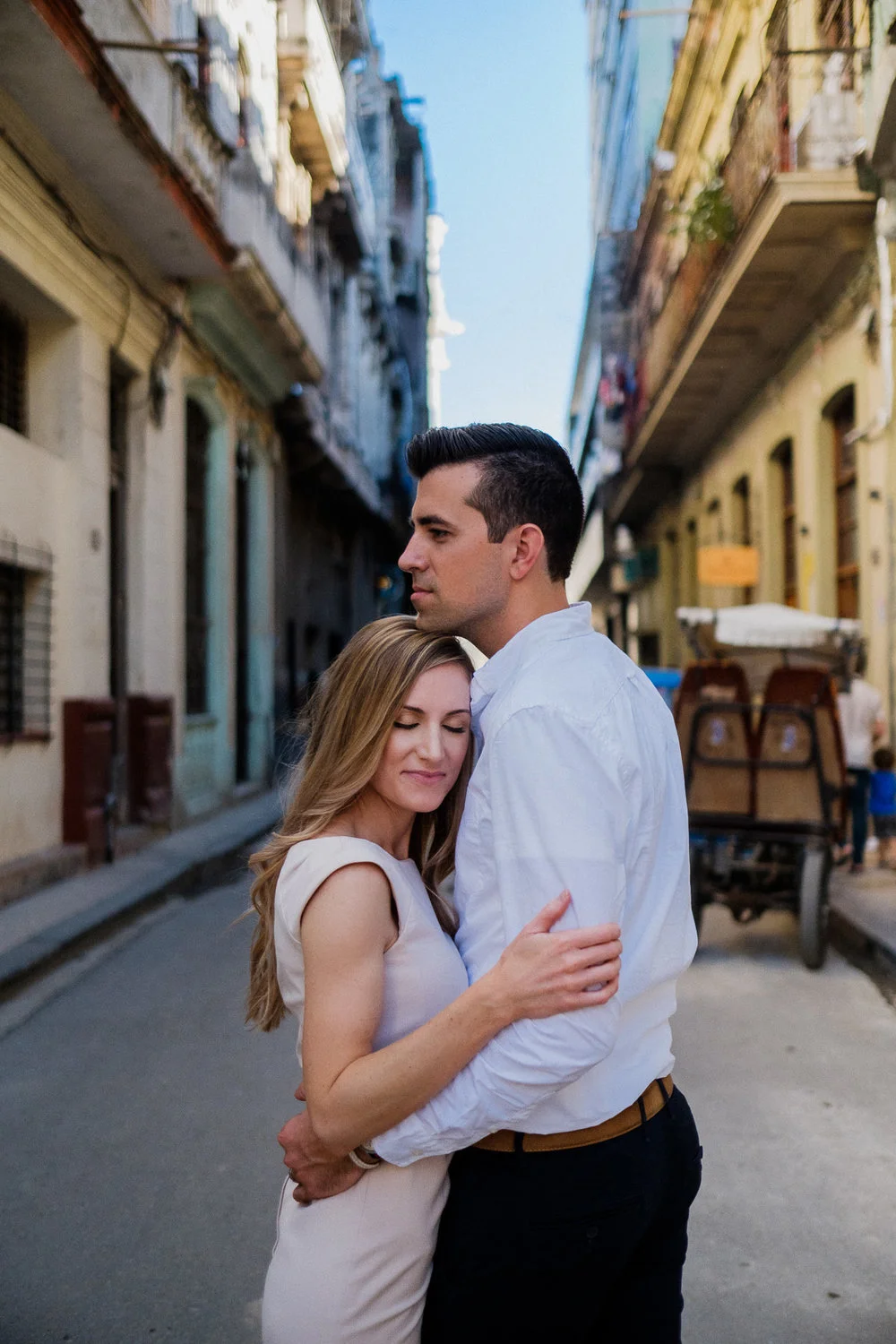 Havana_Cuba_Engagement_Photography_24.jpg