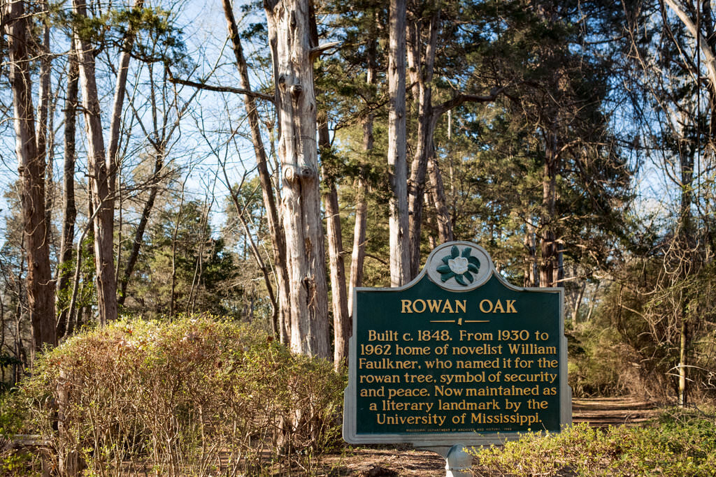 Oxford_MS_Wedding_Elopement_Rowan_Oak_01.JPG