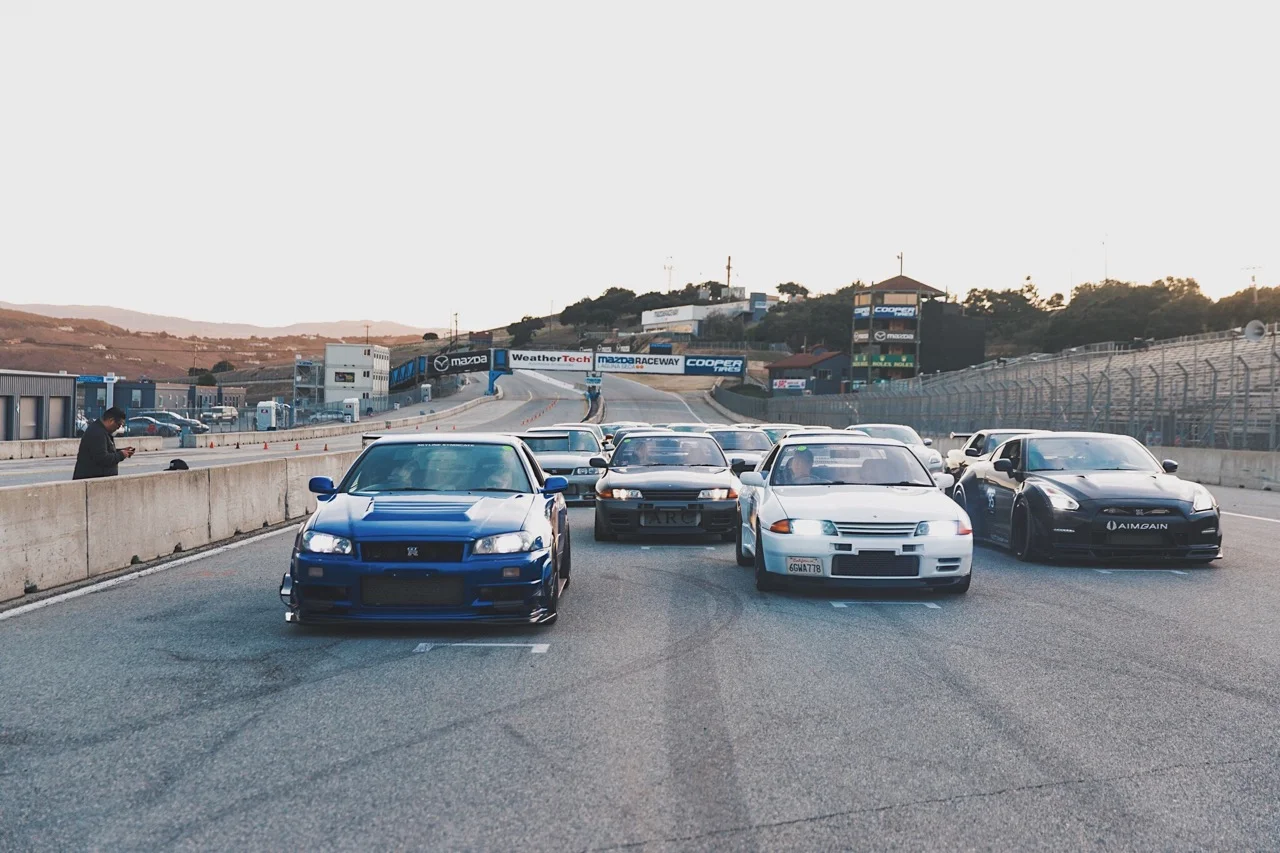 Skyline Syndicat R32 R34 R35 Cw collective.jpg
