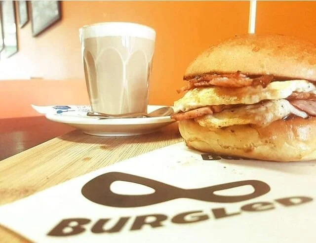 Our brekkie special is making your Monday morning's that little bit brighter 😎