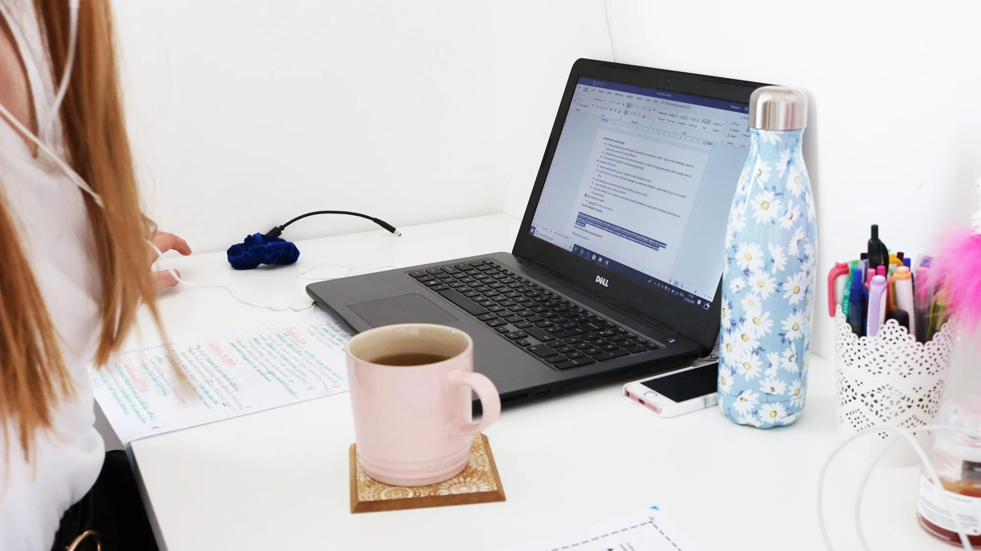 Here’s a peek at Rhiannon’s desk setup…showing how good desk is never short of a cup of tea!!!