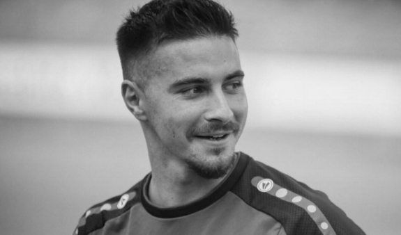 Jamie_Maclaren_July_2017.jpg
