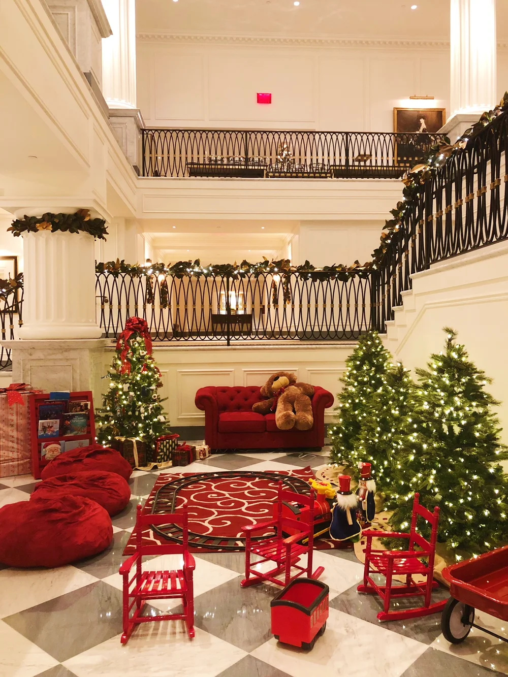 Intercontinental Barclay Lobby