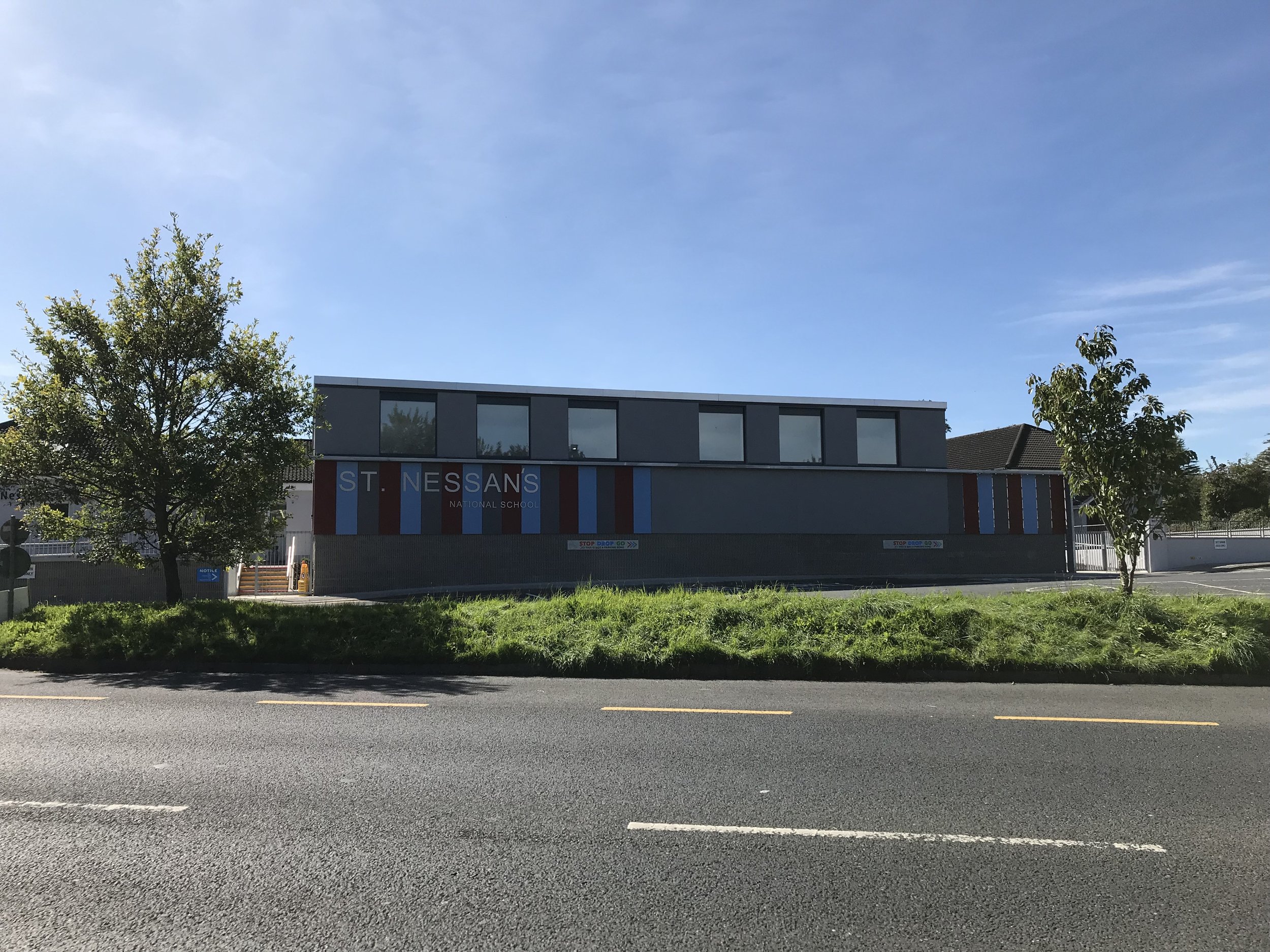The 2 classroom standalone building for St Nessan's School in Mungret is now complete.
