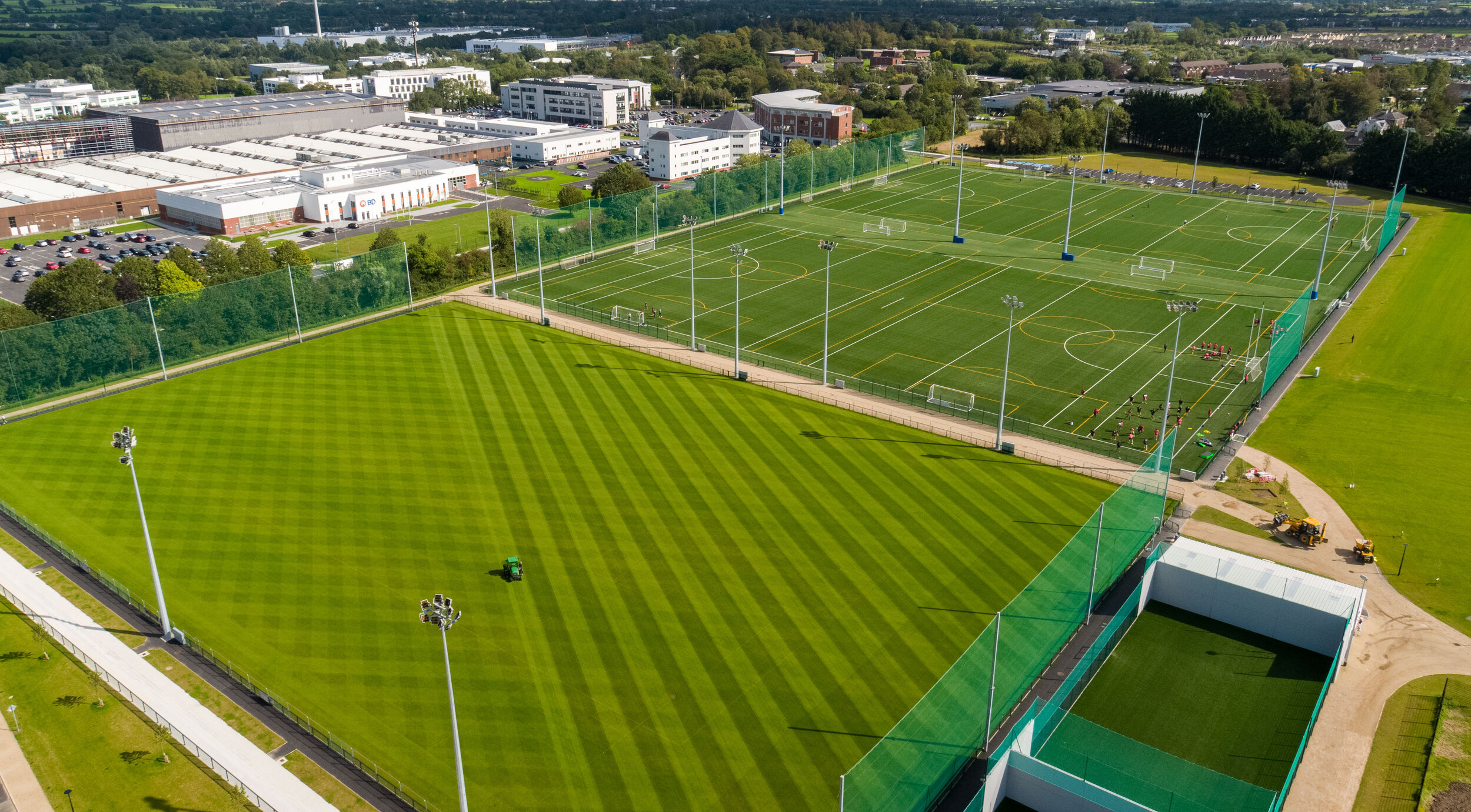 UNIVERSITY OF LIMERICK - SPORTS PITCHES AND FLOODLIGHTING