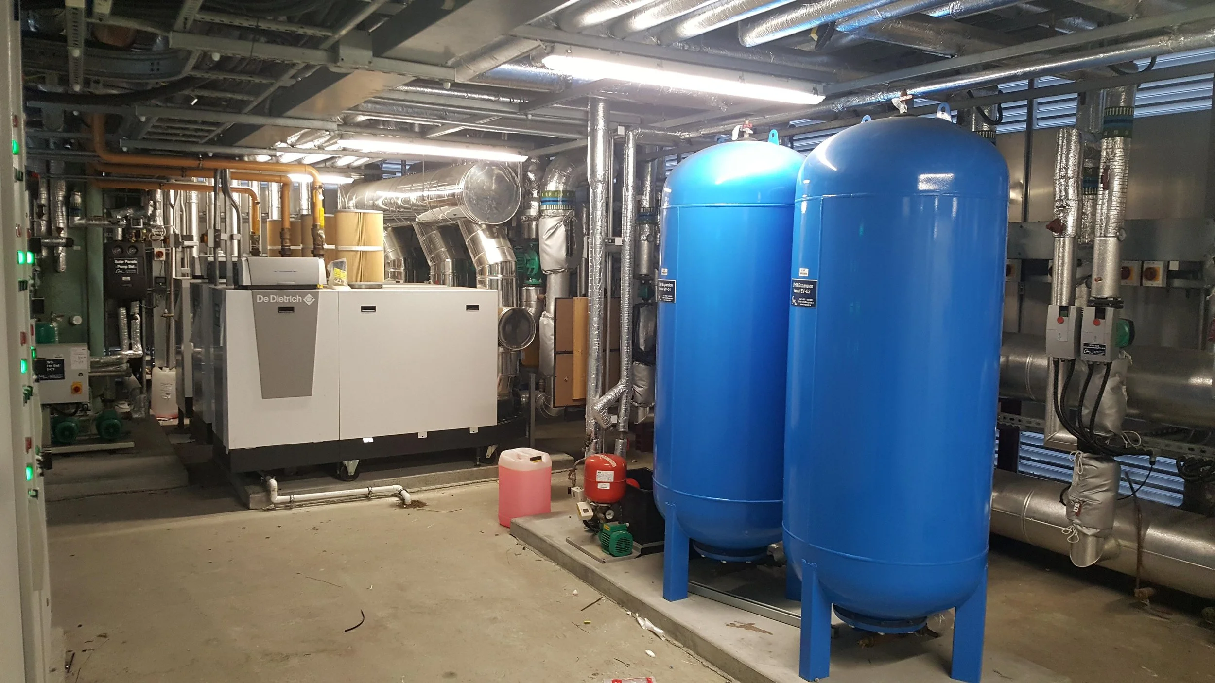 Pic 2 Heating Plant.jpg