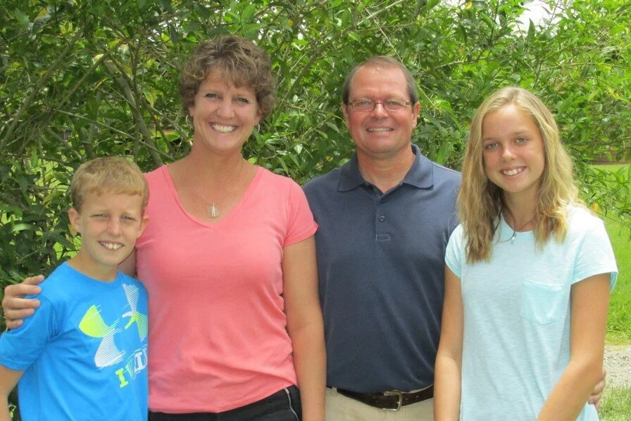 Pray for Missionaries Returning to the Mission Field