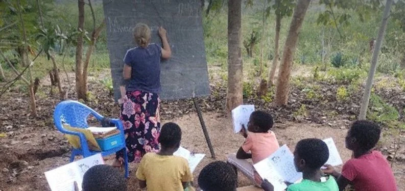 Bible Translation and Teaching Classes in Mozambique
