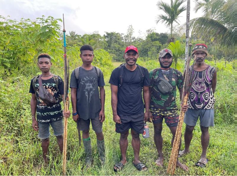 First Lord’s Supper and First Baptisms in Elsengg 