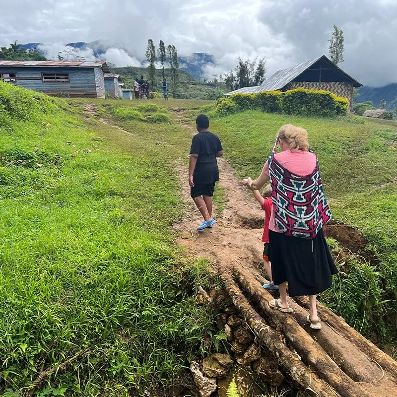 Papua New Guinea: Praise God for Internet Access that Enables Bible Translation