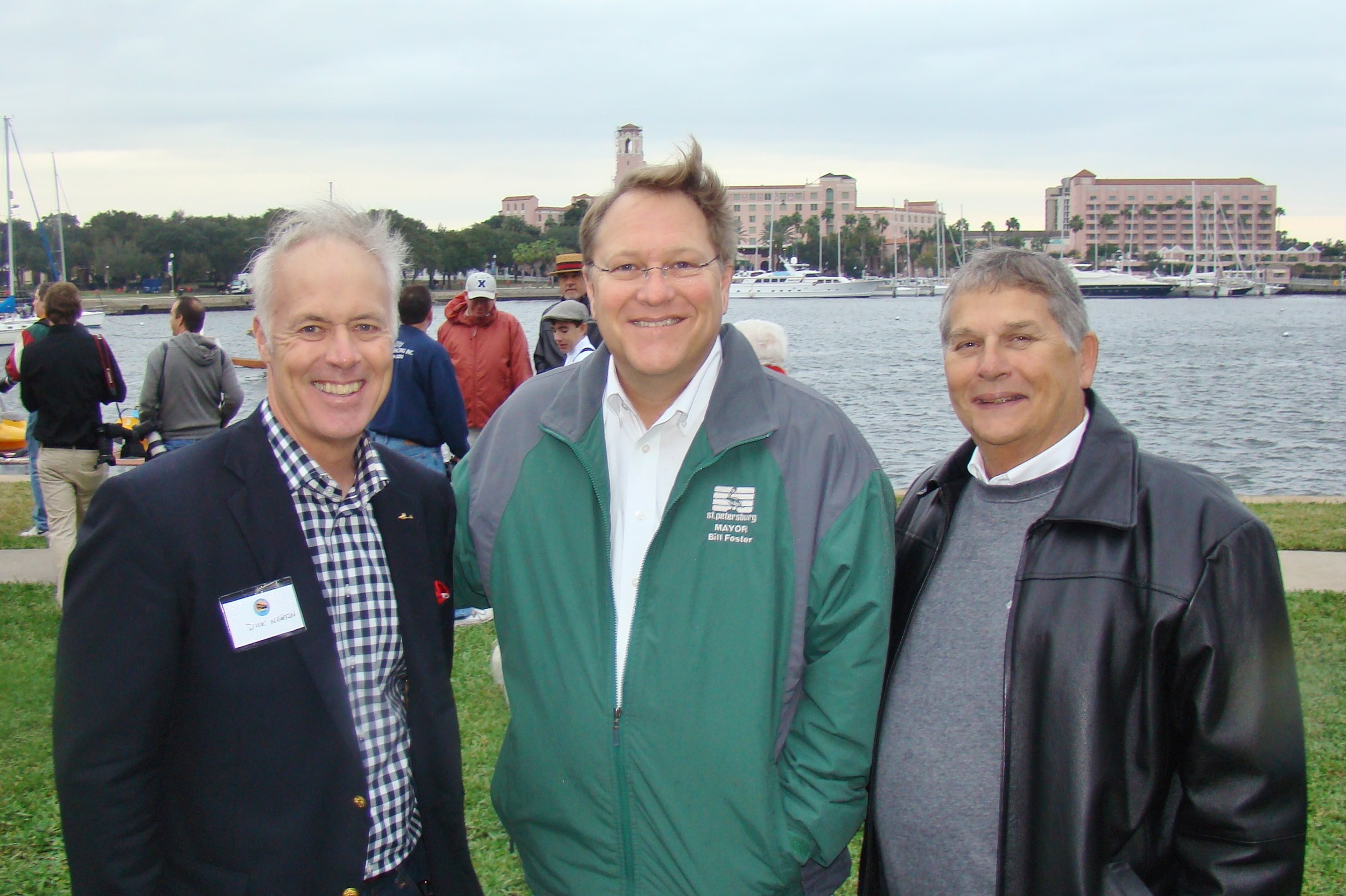 Dick Newton, III, Mayor Bill Foster, & Councilman Bill Dudley - 2, 1 Jan '14.JPG
