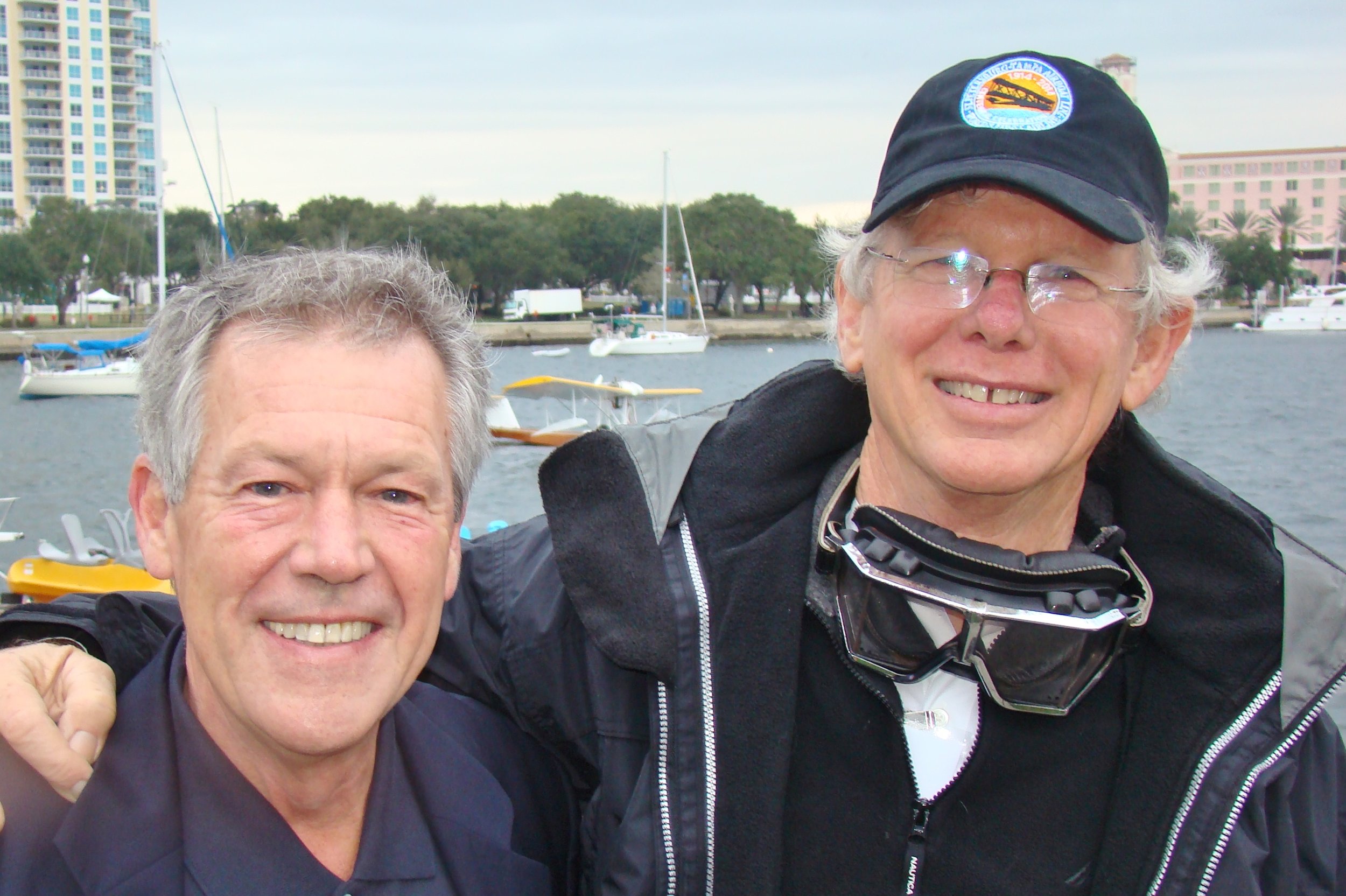 Frank Robertson & Eddie Hoffman with Mullet Skiff - 1, 1 Jan '14.JPG