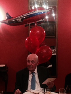 Sir Lennox celebratimg 99th Birthday at Union Club, Sidney - 1, 7 May '16.jpg