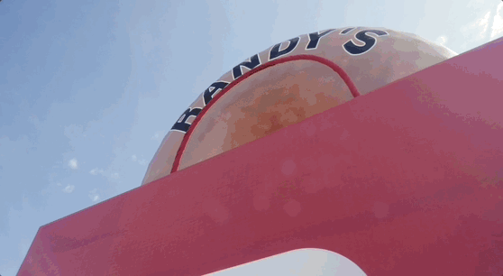 Randy shot A025C013_250917JS.gif