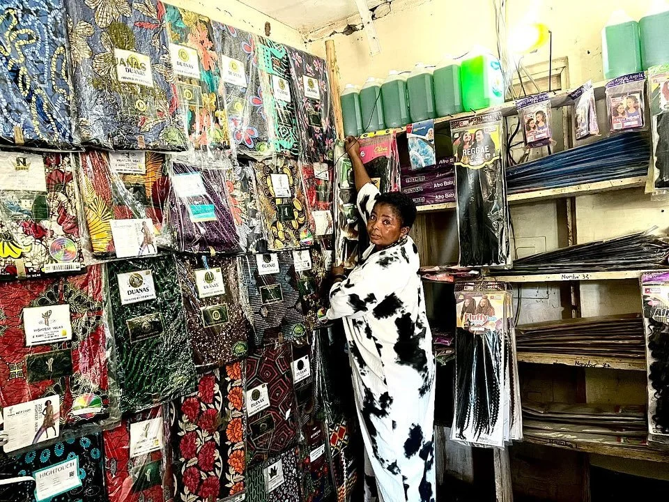 Happy Monday from Clementine&rsquo;s Beauty &amp; African Vitenge shop! 💇🏿&zwj;♀️🤩👸🏾💕

Clementine is working very hard, as new items are increasing in response to the needs and requests of her community customers! 
Life in Kakuma Refugee Camp i