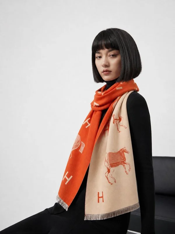 Equestrian Orange / Cream Stable Reversible Wrap
