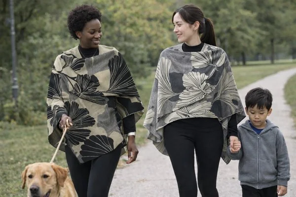 Black / Tan Reversible Loop Wrap – Large Ginkgos Collection
