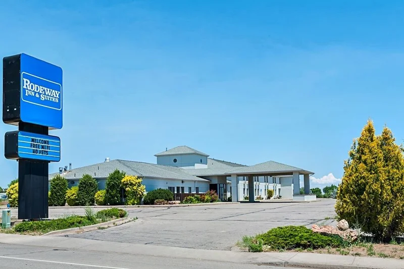 Blanding Utah - 54 rooms.jpg