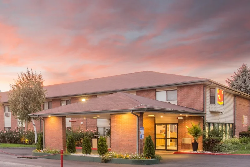 Blanding Utah - 67 rooms.jpg