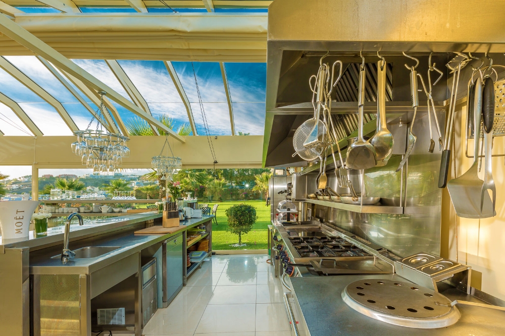 Professional Kitchen, Villa El Cano, DSV Collection Marbella