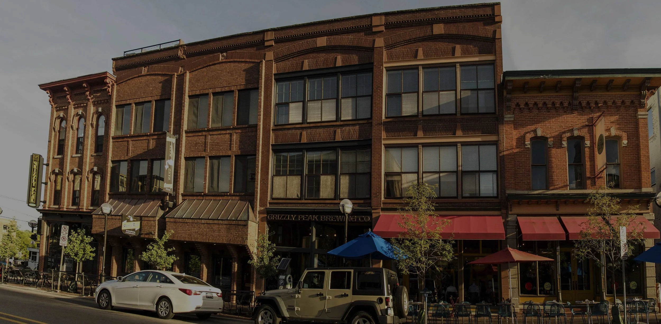 GP_JON_FORNT1 copy.jpg