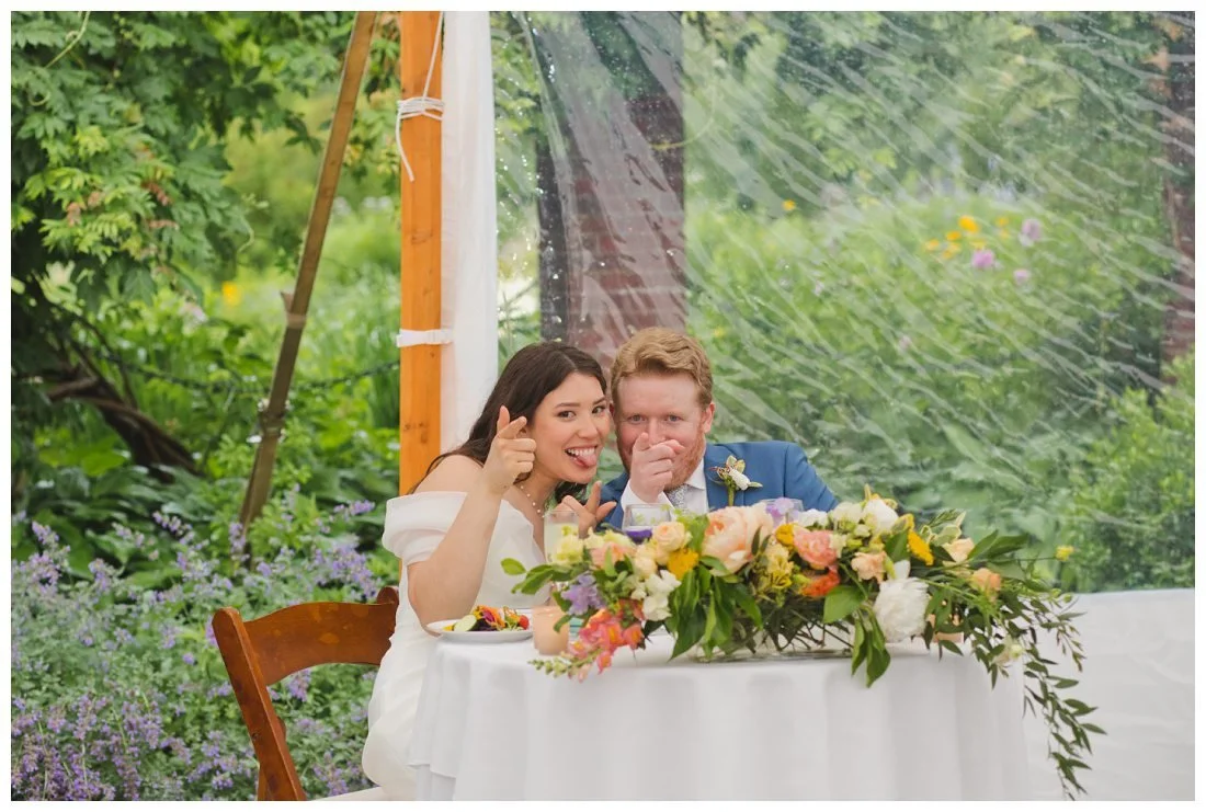 fun candid wedding photos