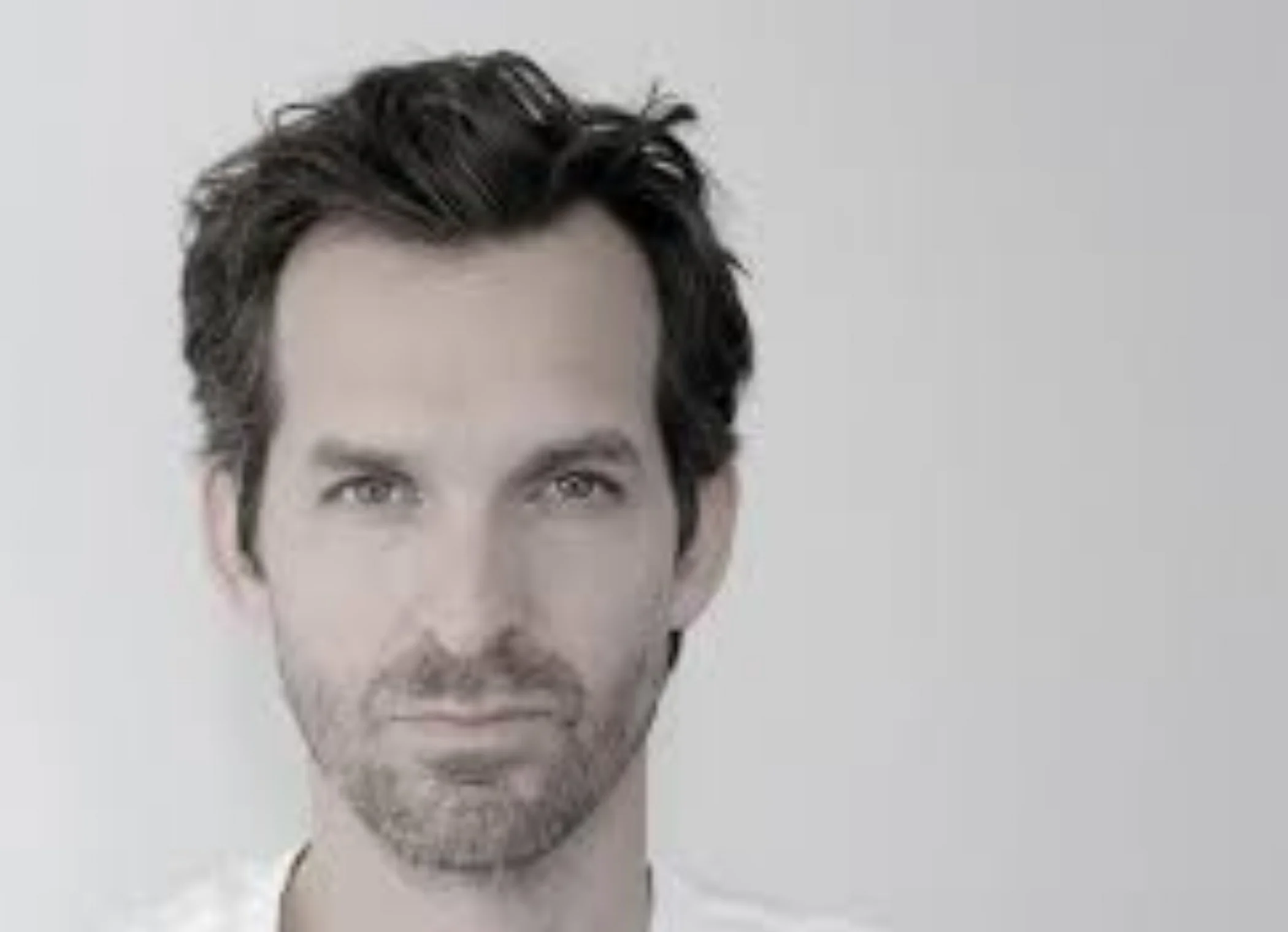 Mathieu Lehanneur - Design Lehanneur combines design, science, art and technology as poetic- communicative components to achieve maximum welfare for human beings.