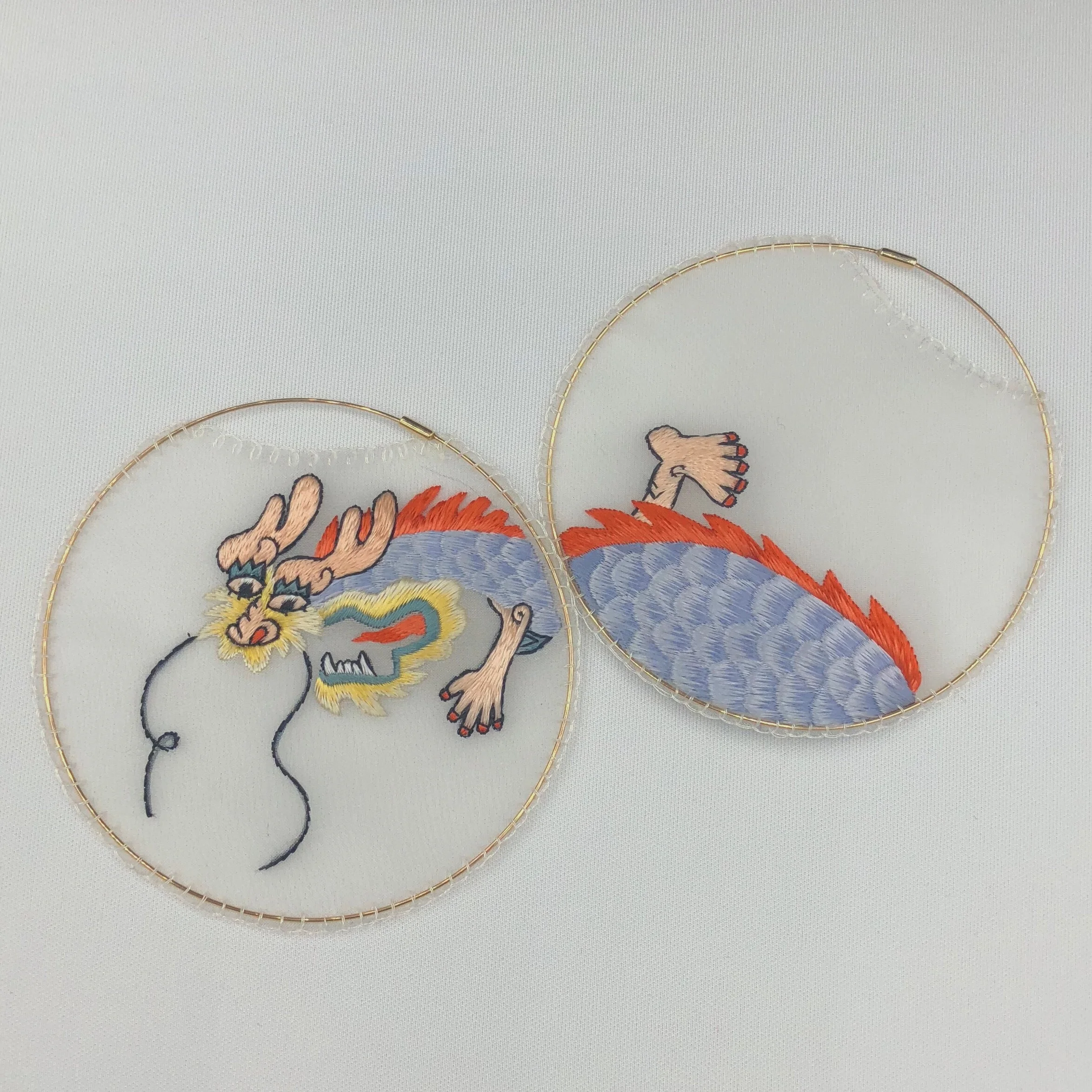 刺绣龙白+金.jpg