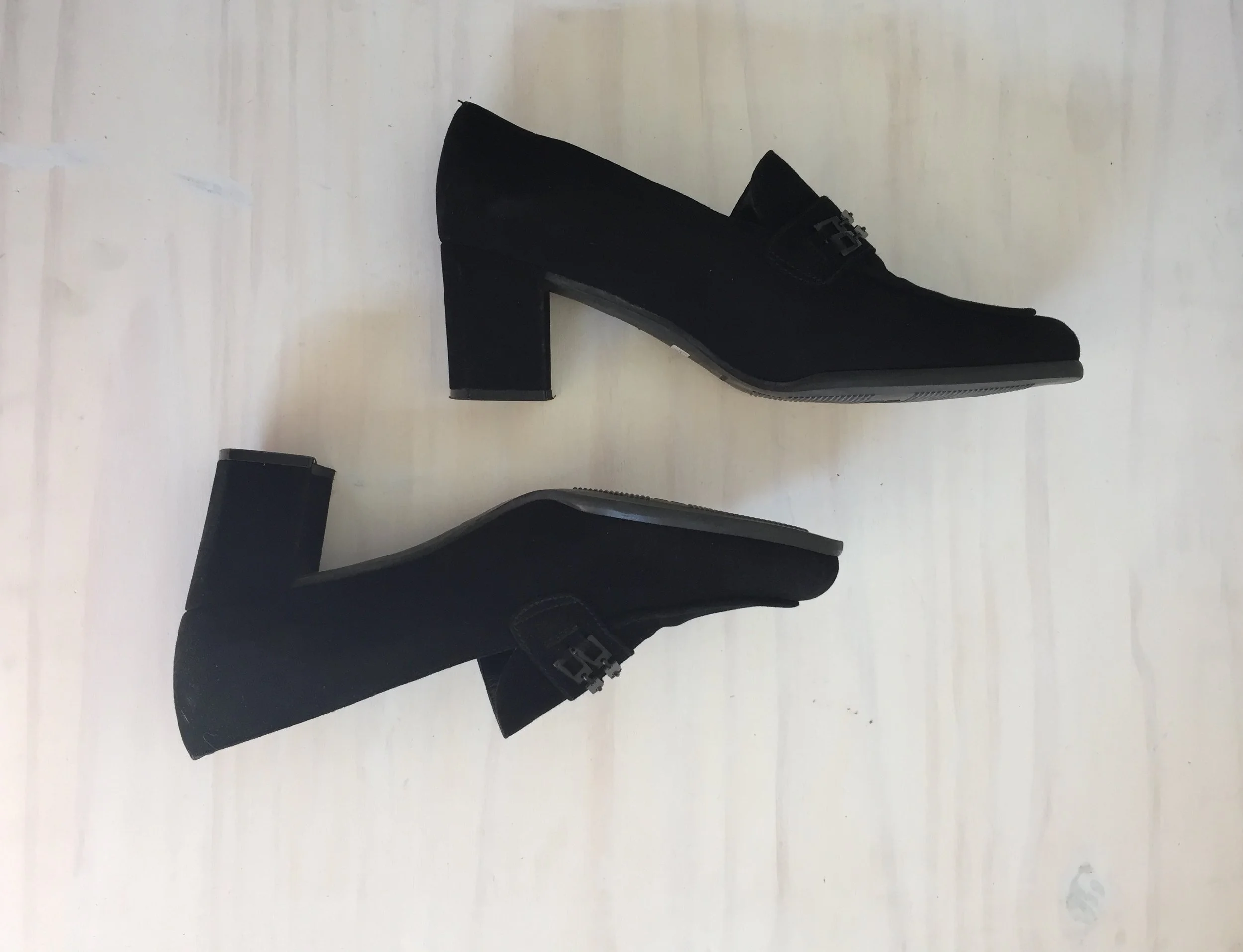 90s black chunky heels