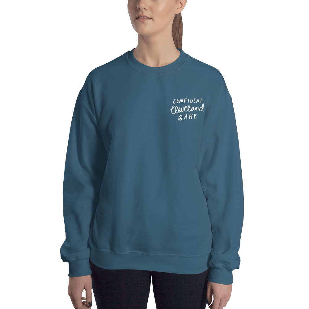 ConfCleBabe_ShirtDesign-FRONT_ConfCleBabe_ShirtDesign-BAck_mockup_Front_Woman_Indigo-Blue.png