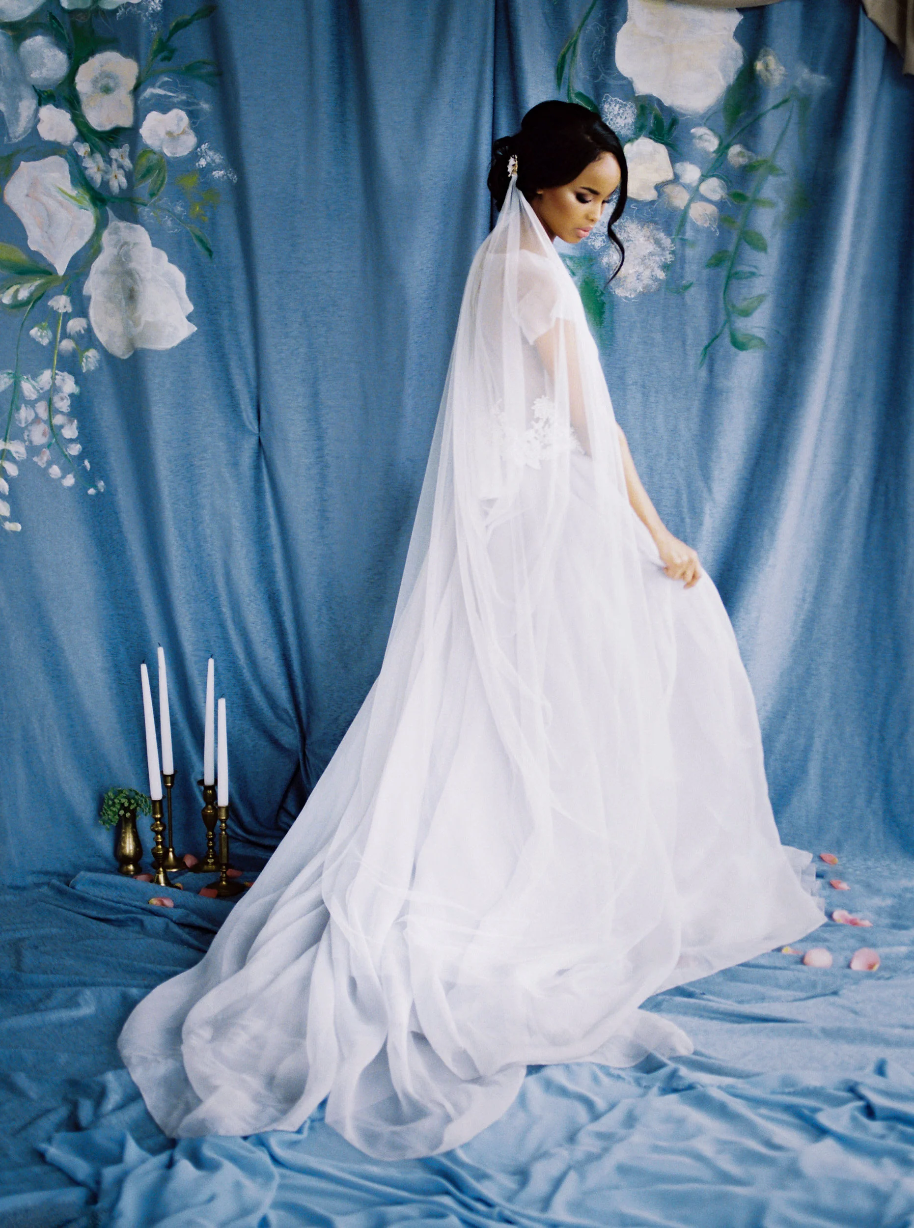 BLUUMBLVD - Fine Art Wedding Florist - Toronto Wedding Florist.jpg