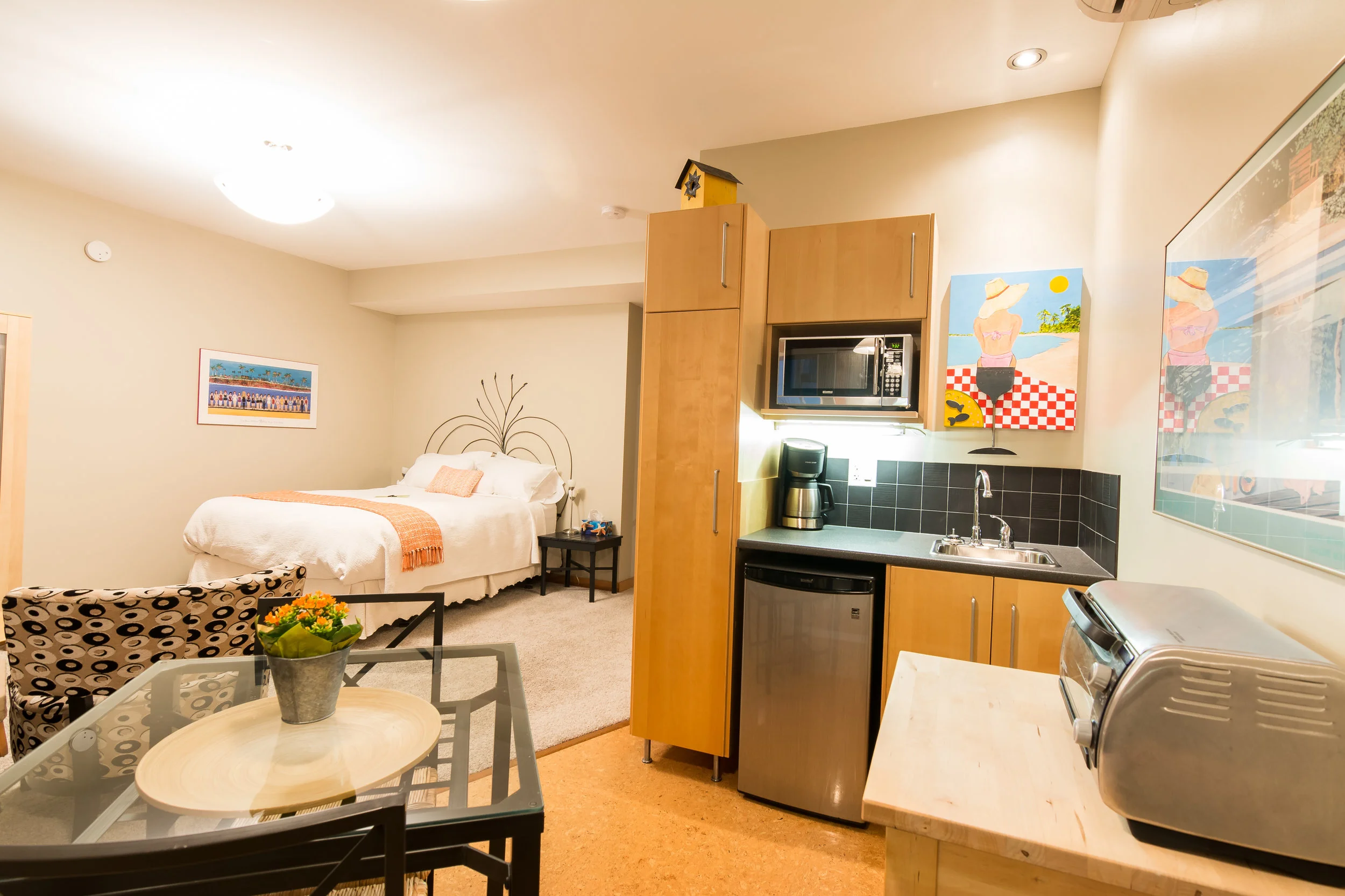 2016-Cormiers-Studio-B&B-40.jpg