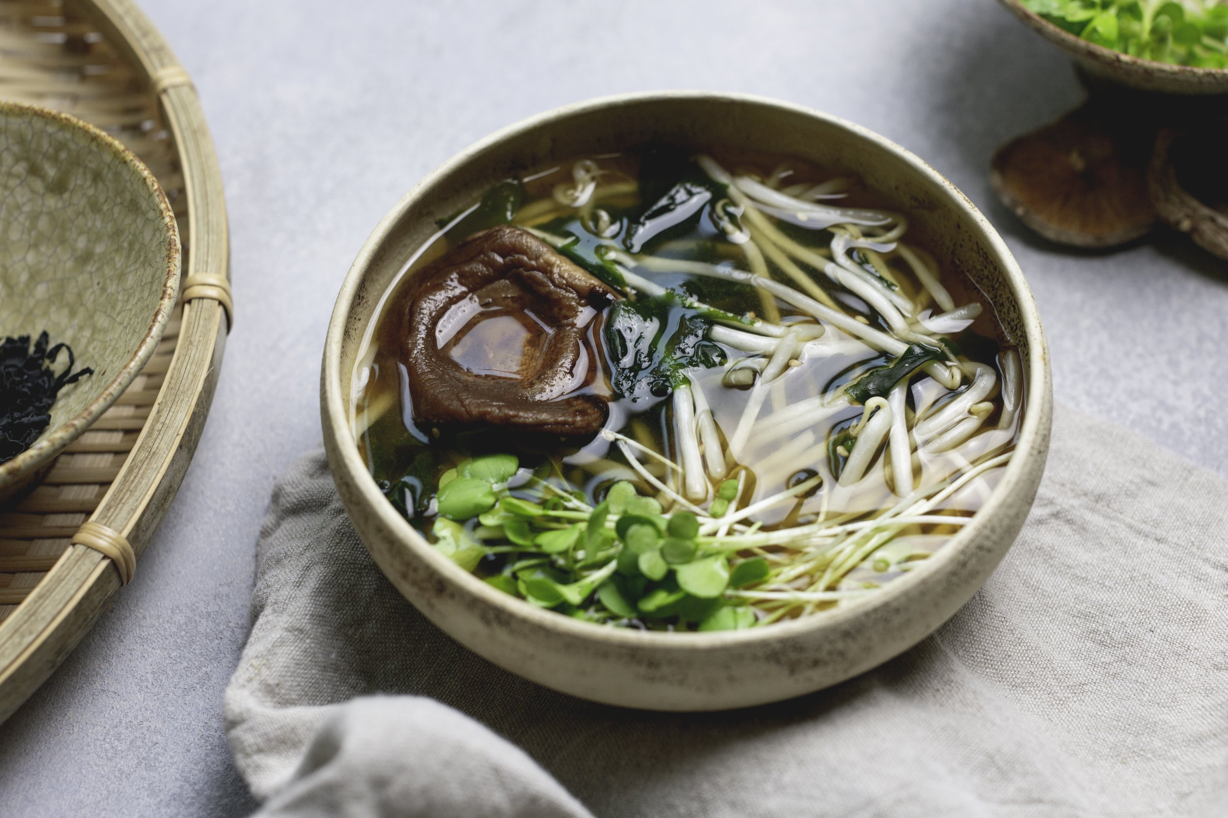 Bean Sprout Ginger Shitake Miso Soup