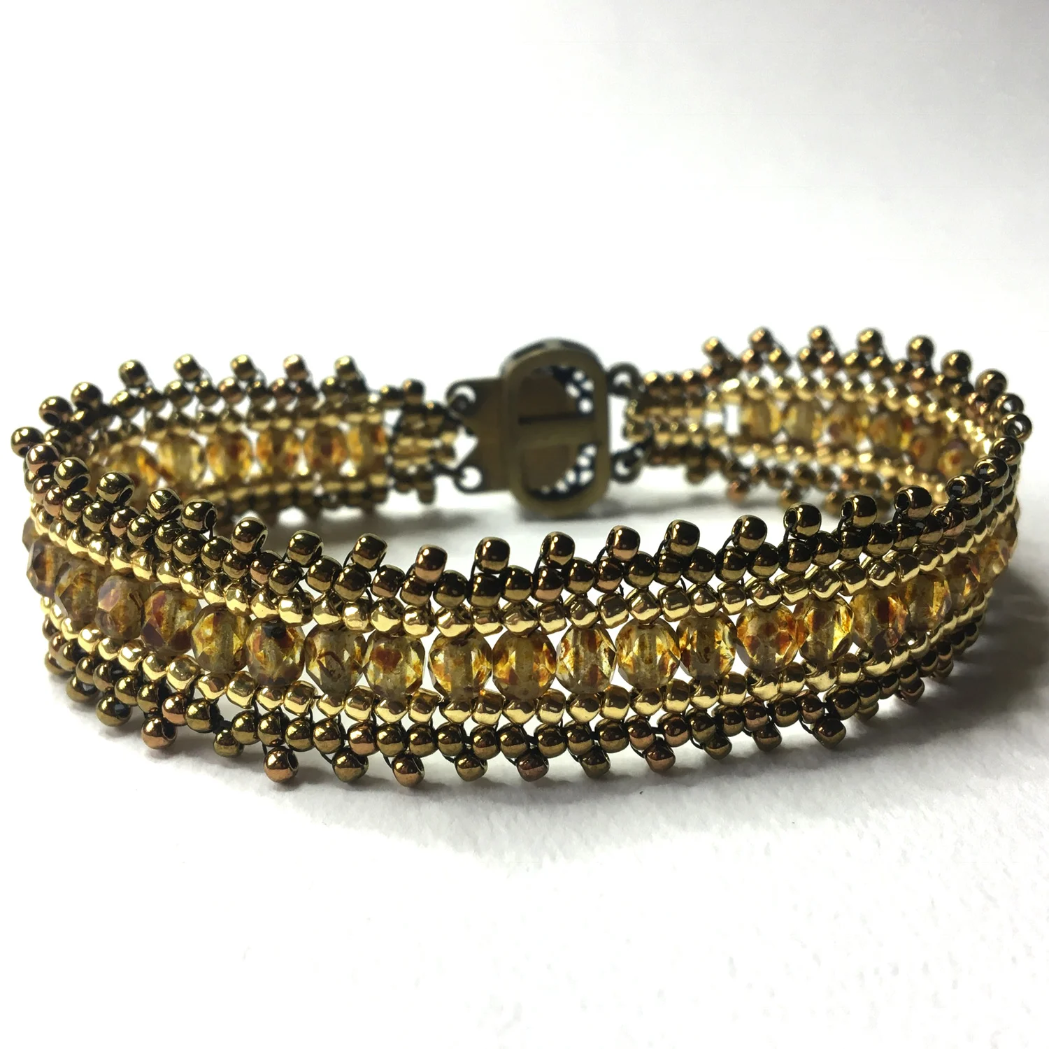 single-herringbone-gld-bronze.jpg
